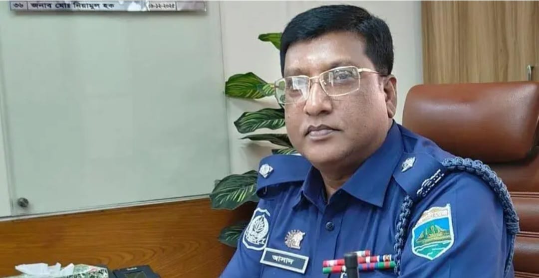 নওগাঁ সদর থানার ওসির বিরুদ্ধে চাঁদাবাজির অভিযোগ, বরখাস্ত এএসআই; তদন্তের আহ্বান