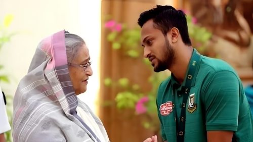 দীর্ঘ বিরতির পর প্রকাশ্যে শেখ হাসিনা, আলোচনায় সাকিব আল হাসানের নাম