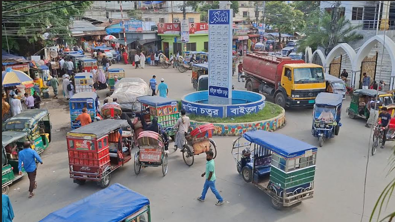 ধরাছোঁয়ার বাইরে ৩০ গডফাদার, মাদকের থাবায় বিপর্যস্ত চাঁদপুর